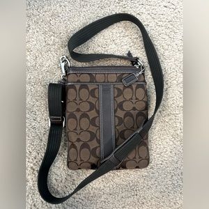 Coach crossbody, brown